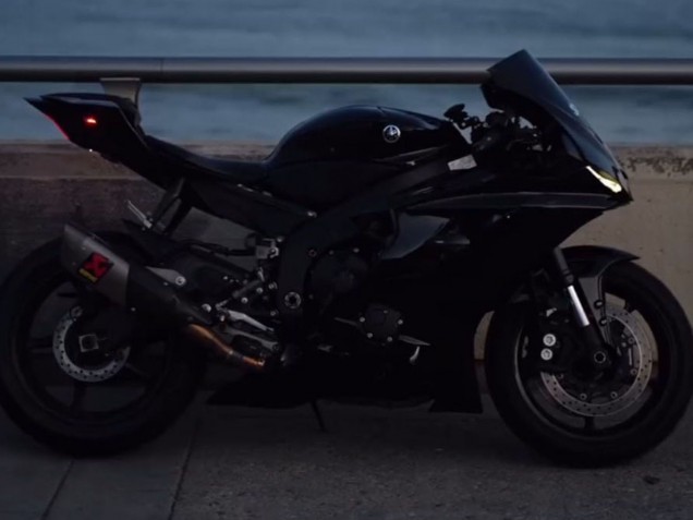 Carénages Moto Yamaha YZF 600 R6 2017-2023 - Noir Brillant