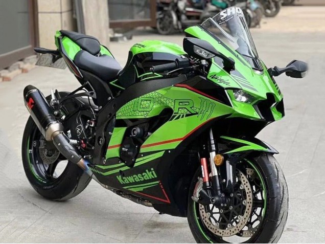 Carénages Moto Kawasaki ZX10R 2021-2026 - Vert Noir Rouge Bande