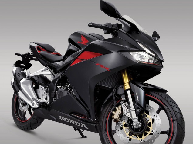 Carénages Moto Honda CBR250RR 2017-2022 - Noir Mat Rouge