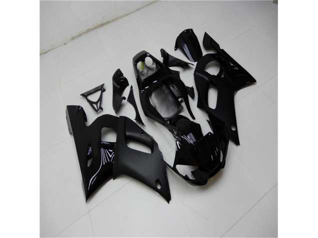 Carénage Yamaha R6 98-02 - Brillant Noir Mat Carénage Yamaha R6 98-02 - Brillant Noir Mat
