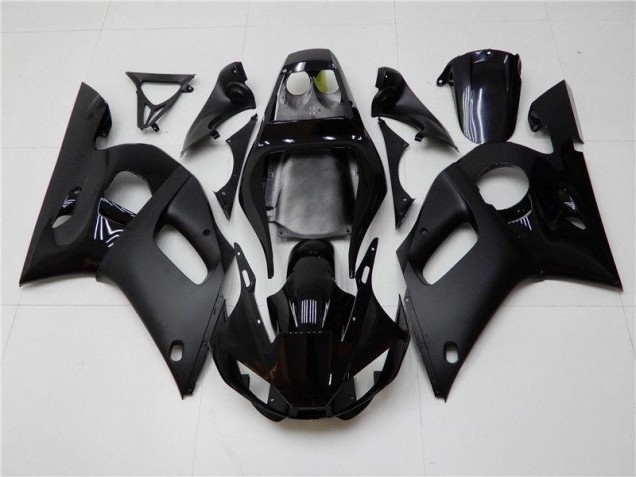 Carénage Yamaha R6 98-02 - Brillant Noir Mat Carénage Yamaha R6 98-02 - Brillant Noir Mat
