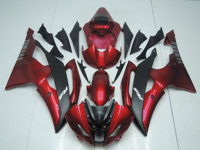 Carénage Yamaha R6 08-16 - Rouge Bonbon et Noir Carénage Yamaha R6 08-16 - Rouge Bonbon et Noir