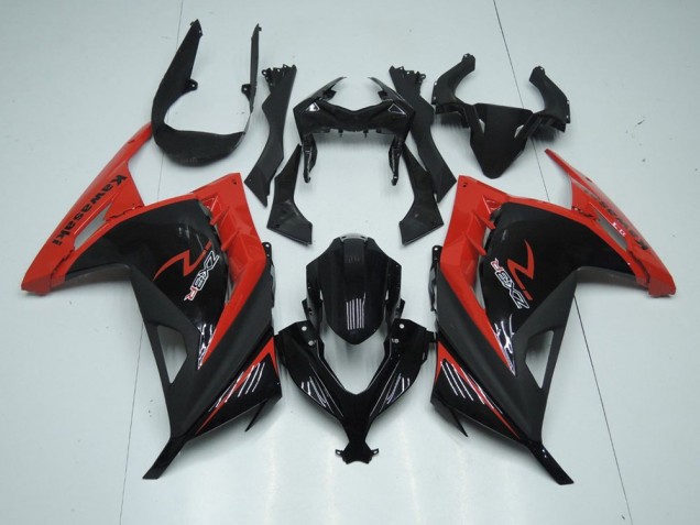 Carénages Kawasaki ZX 300R 13-16 - Rouge Noir Carénages Kawasaki ZX 300R 13-16 - Rouge Noir